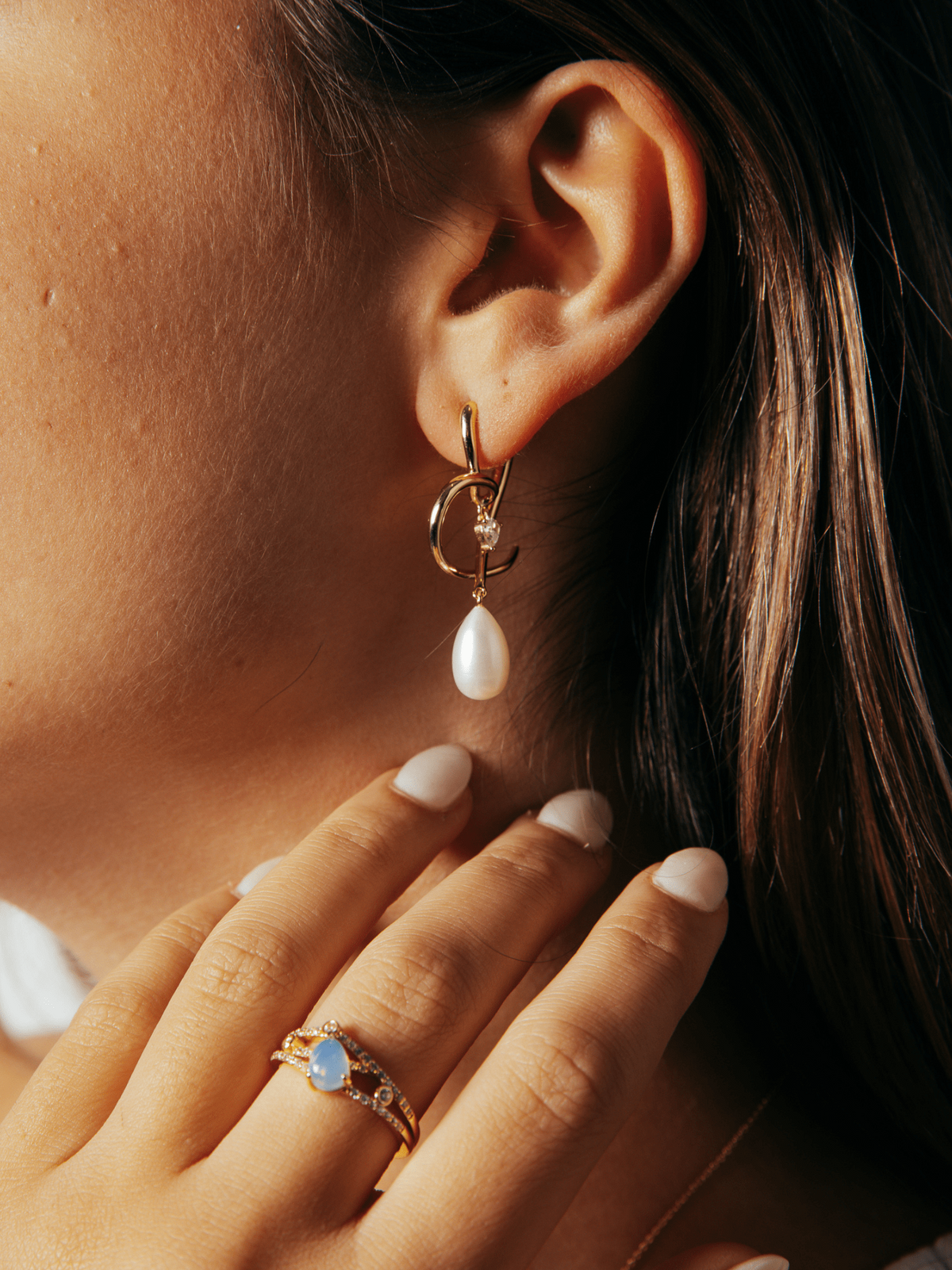 Discover the Beauty of the Endearment Earring