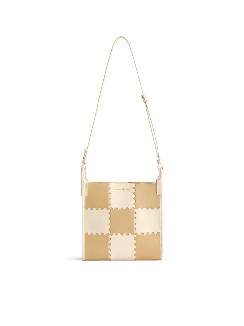 Square Stitch Tote Bag (Medium) - White/Light Brown