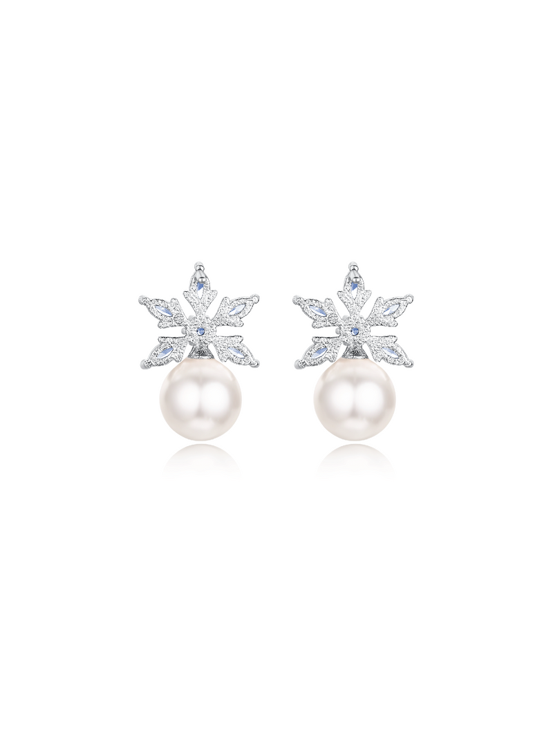 Pearly Snow Earrings (Pair) (White)