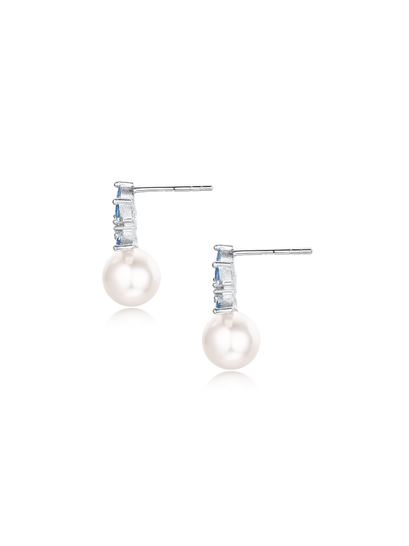 Pearly Snow Earrings (Pair) (White)